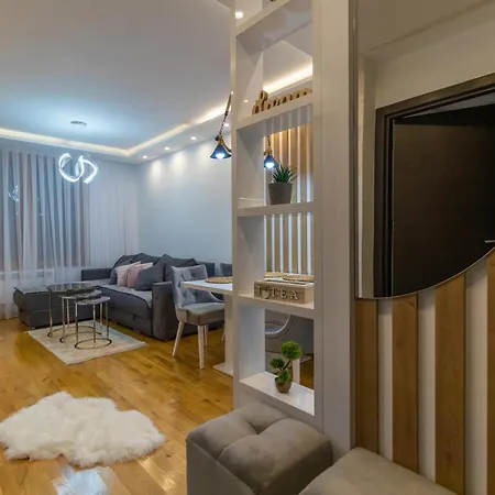 Apartment Posebna Prica-lux *