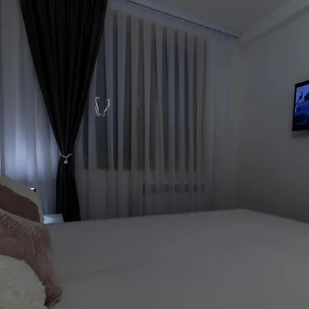 Posebna Prica-lux