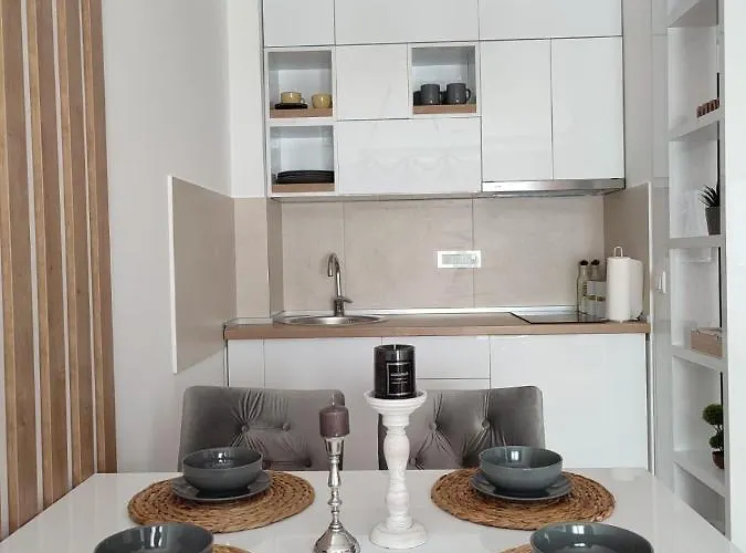 Posebna Prica-lux * 즐라티보